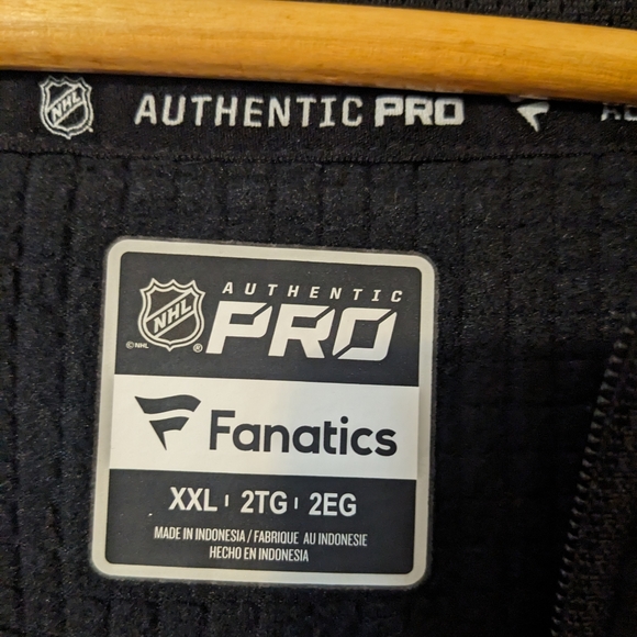 It's way too big for me Xxl - Picture 5 of 8